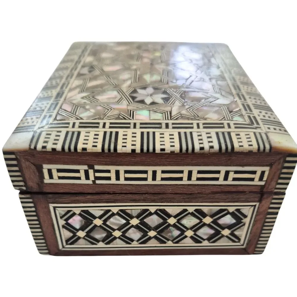 Vintage Wood & Mother of Pearl Inlaid Mosaic Box Trinket Jewelry Catchall Small